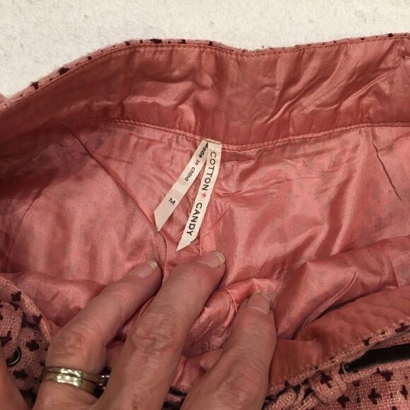 Medium sized Cotton Candy pink maroon patterned shorts lined - Picture 6 of 7